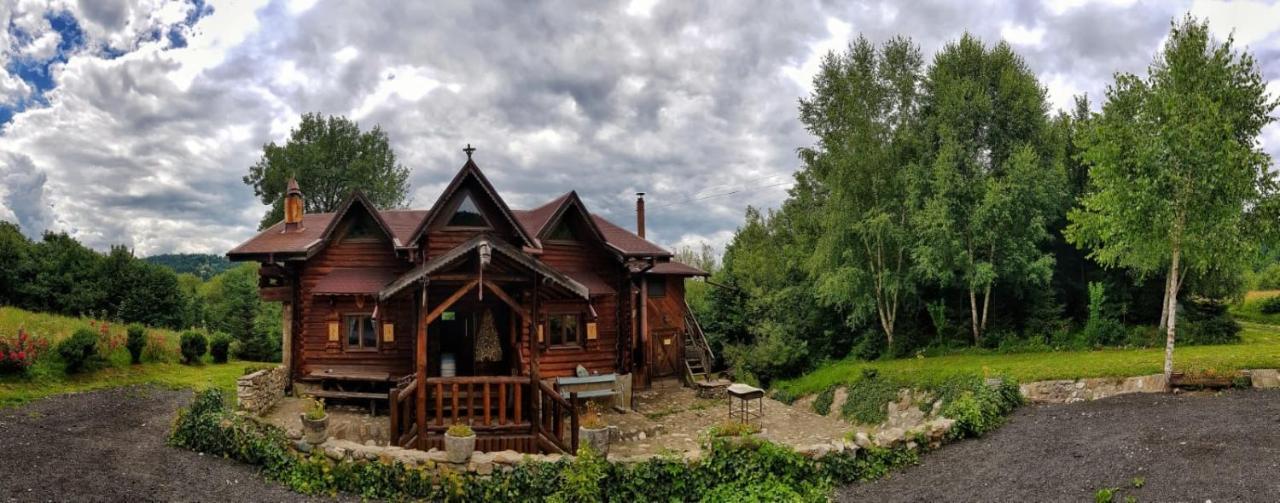 Cabana Vanatorului Rîşnov Luaran gambar